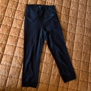 Nike DRI-FIT Leggings